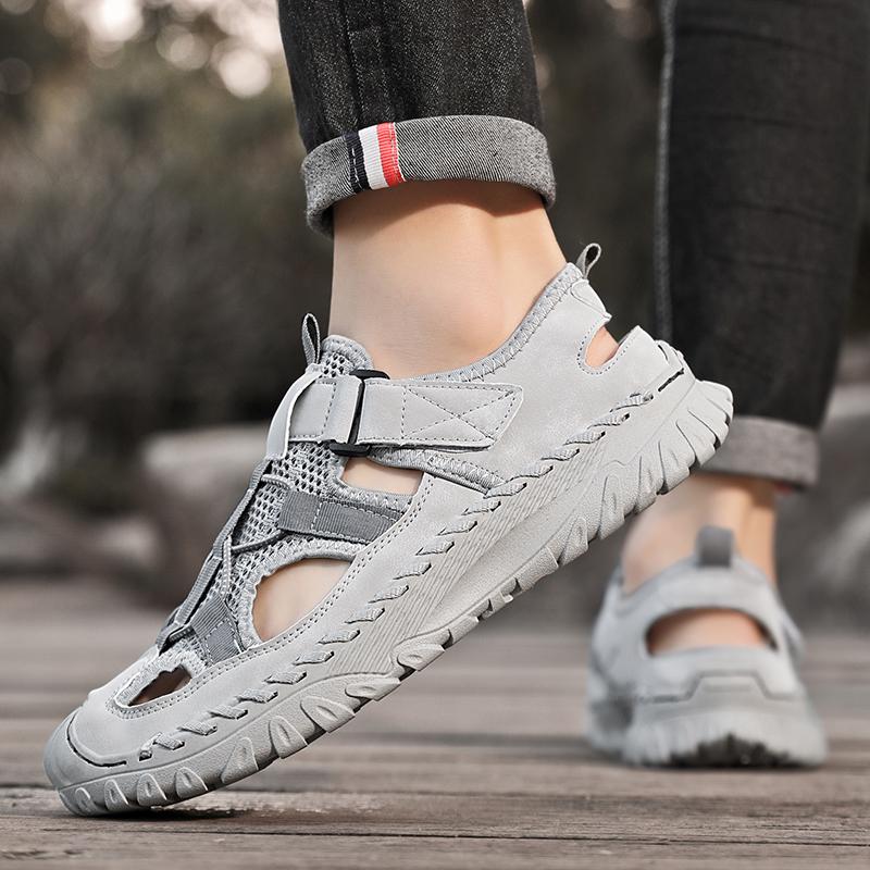 Summer Men Sandals Genuine Leather Mens Casual Shoes Outdoor Men Leather Sandals for Men Beach Shoes Roman Mens Shoes