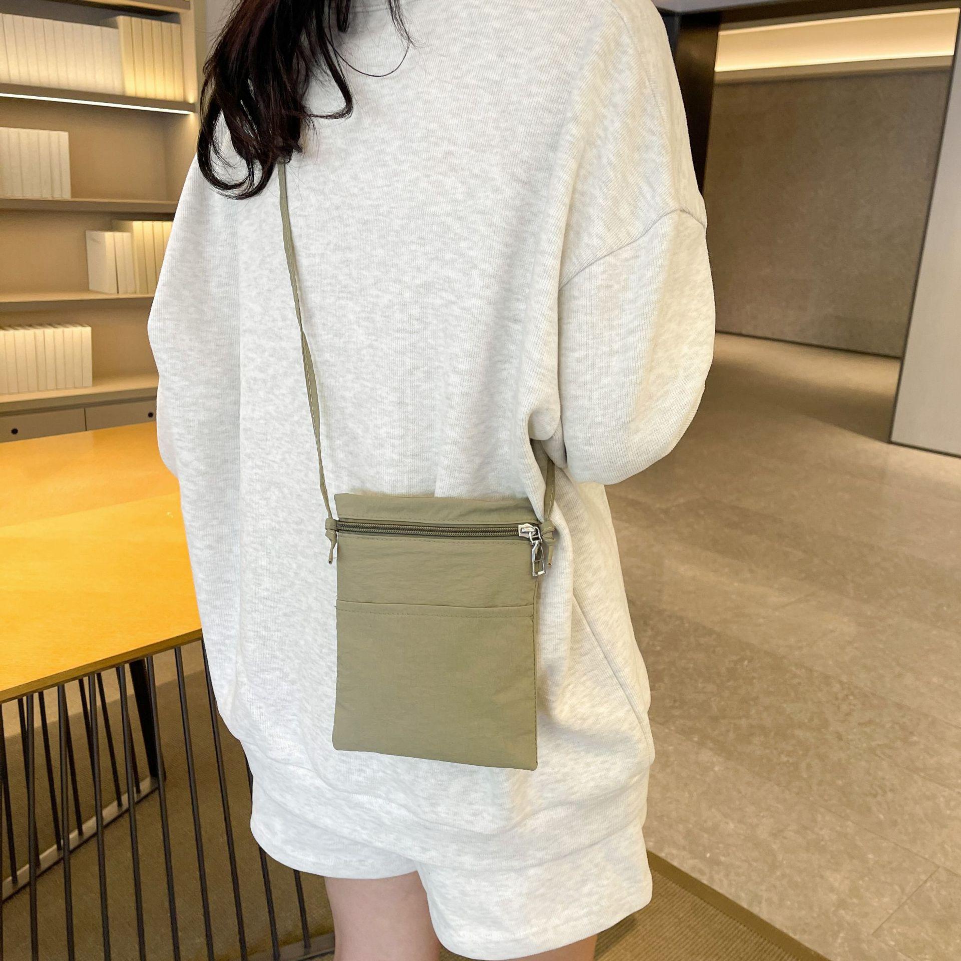 

Нова повсякденна проста японська сумка для мобільного телефону літературна нішева мода легка одноплечова корейська версія кросбоді водонепроникна маленька квадратна сумка One Size хакі