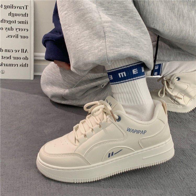 Japanischer Hongkong-Stil Kinder neue Frühjahrs- und Sommer-Freizeit-Ins-Schüler dicke Sohle Schuhe Kinder