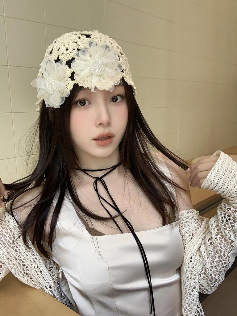 Stylish Japanese Handcrafted Crochet Beanie Spring And Summer Floral Hat For Women