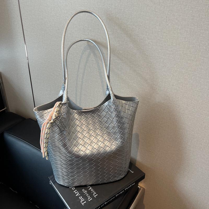 Tote Bag Large-capacity Casual Single-shoulder Underarm Bag Commuter Bag