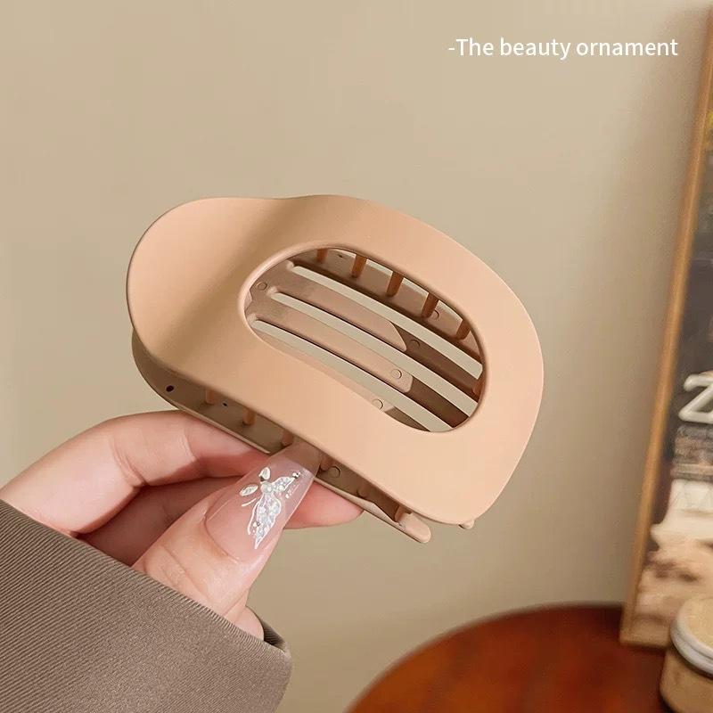 

Модные овальные заколки-краб для волос для женщин, новый дизайн, леопардовый матовый, изогнутый, плоский, заколки для укладки, акриловые, лежачие, аксессуары для волос 1PCS