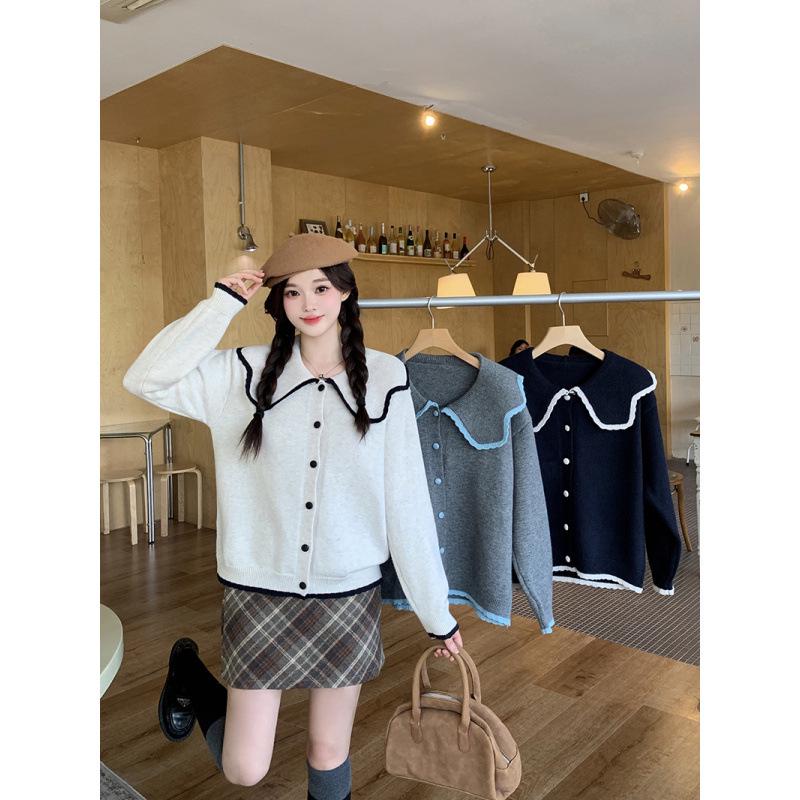 2026 Autumn Women's Plus Size Sweet Color Block Knit Top with Doll Collar and Long Sleeves