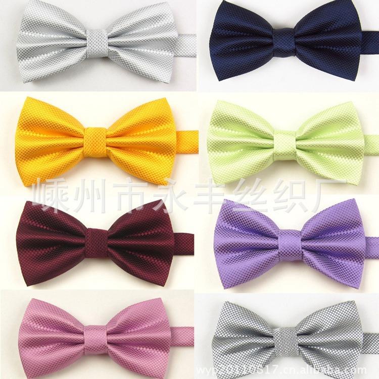 Quelle Polyestermaterial karierte schlichte Herrenfliege, Hochzeitsfliege