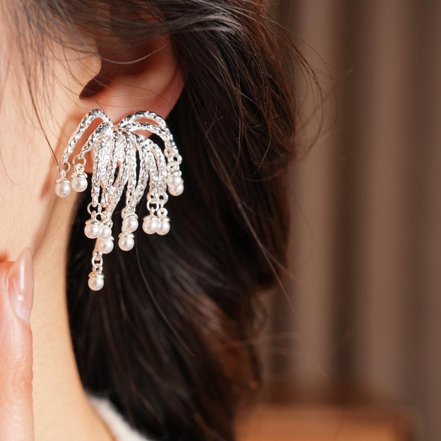 18k Gold Plated Firework Pearl Ear Clips - Elegant, Versatile & Luxurious Design