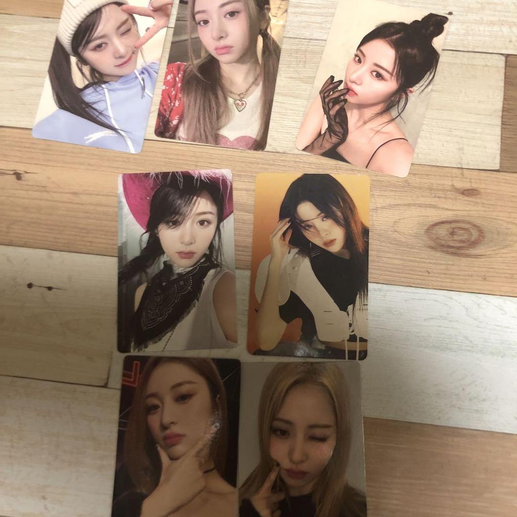 [USED] 66 Trading Cards Luseraphim Chaewon Yunjin Kazuha Sakura Lusera