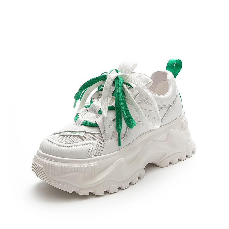 Dad Shoes Girl Autumn 2025 New Student Versatile Shoes ins Tide, Lightweight and Height, Little White Women's Shoes Casual