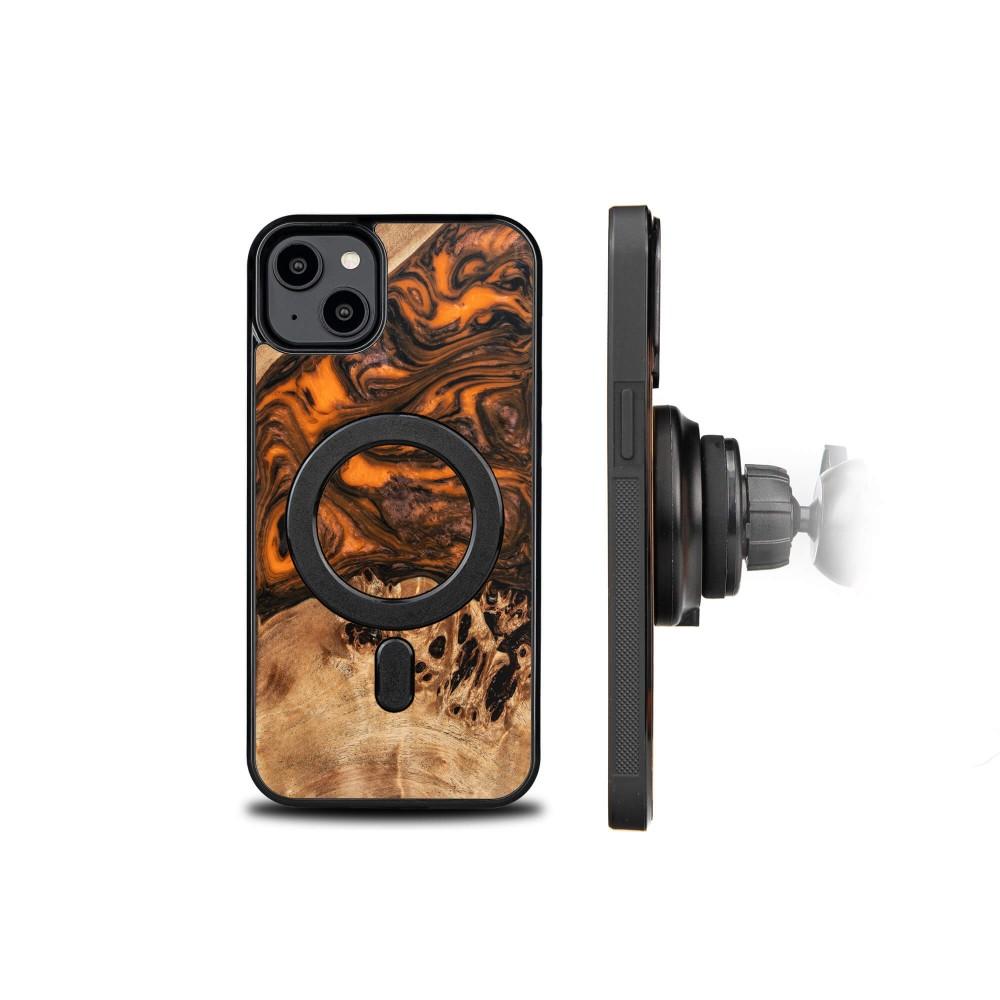 Bewood Unique case for iPhone 14 Plus - Orange with MagSafe