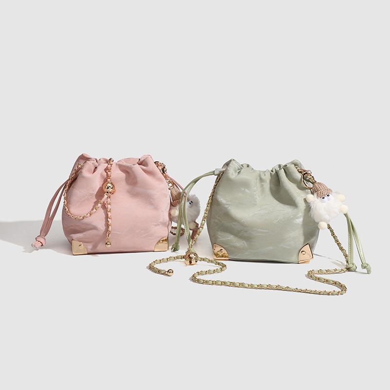 Flower Shadow Cloud Xi Bucket Bag Women's Niche Designer Shoulder Bag Ins Crossbody Bag Chain Bag