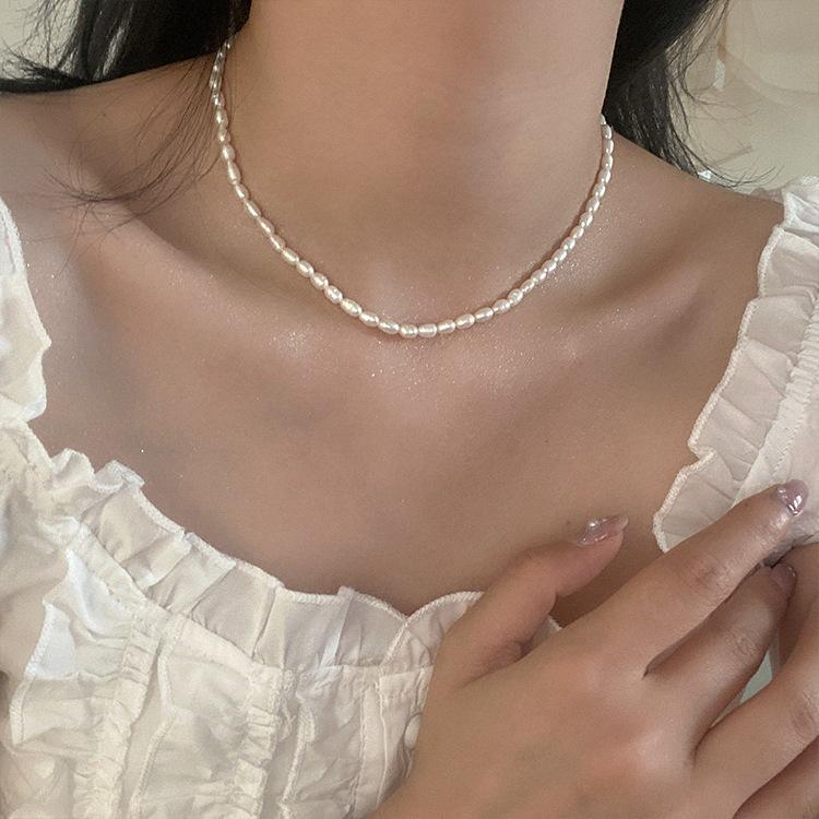 Freshwater pearl series necklace French retro versatile elegant personalized neck chain collarbone chain