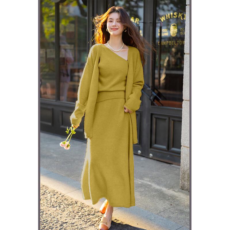 Mokana Women's Knitted Top & Mid-Length Skirt Set