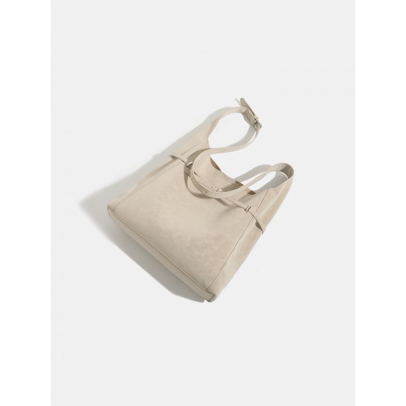 Large-capacity bag women's 2025 autumn and winter new casual versatile child and mother bag single shoulder underarm commuter tote bag