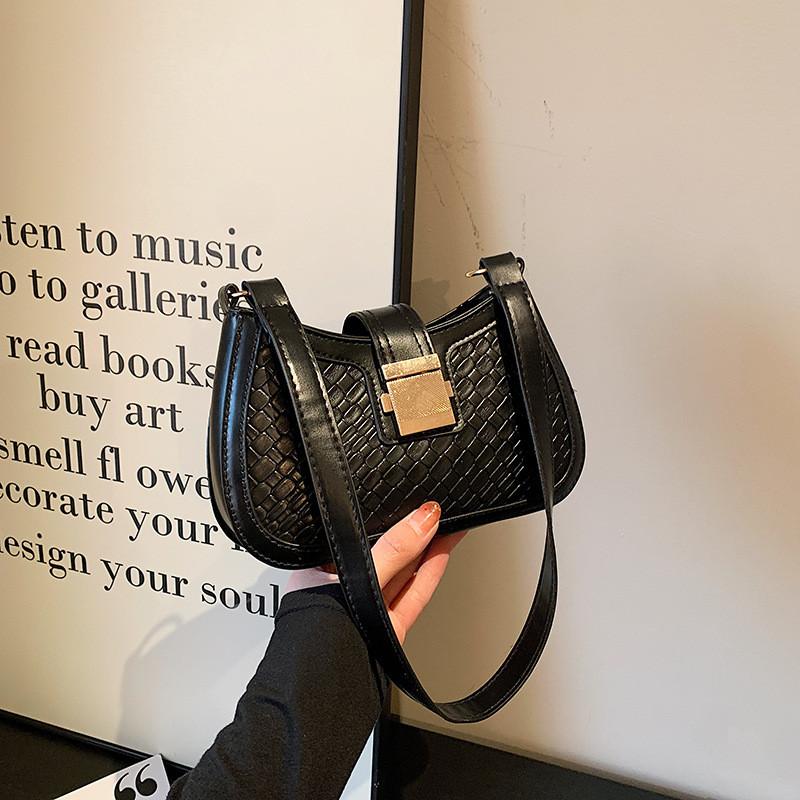 

Trendy Retro Shoulder Bag For Women Stylish Casual Pu Material With Lock Closure чёрный