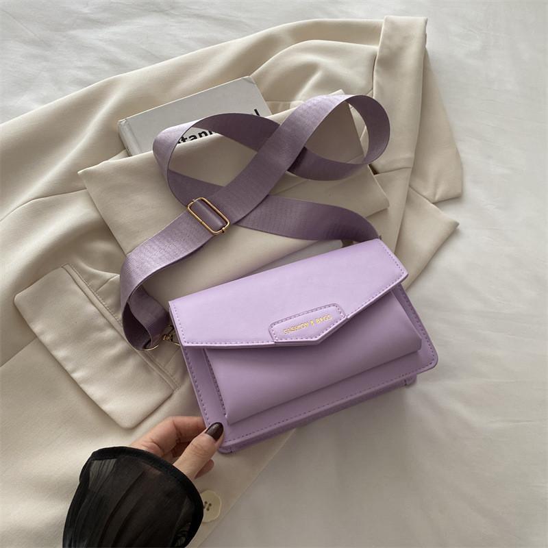 

Stylish Vintage Large Capacity Crossbody Bag For Women 2024 Summer New Fashion Square Bag фіолетовий