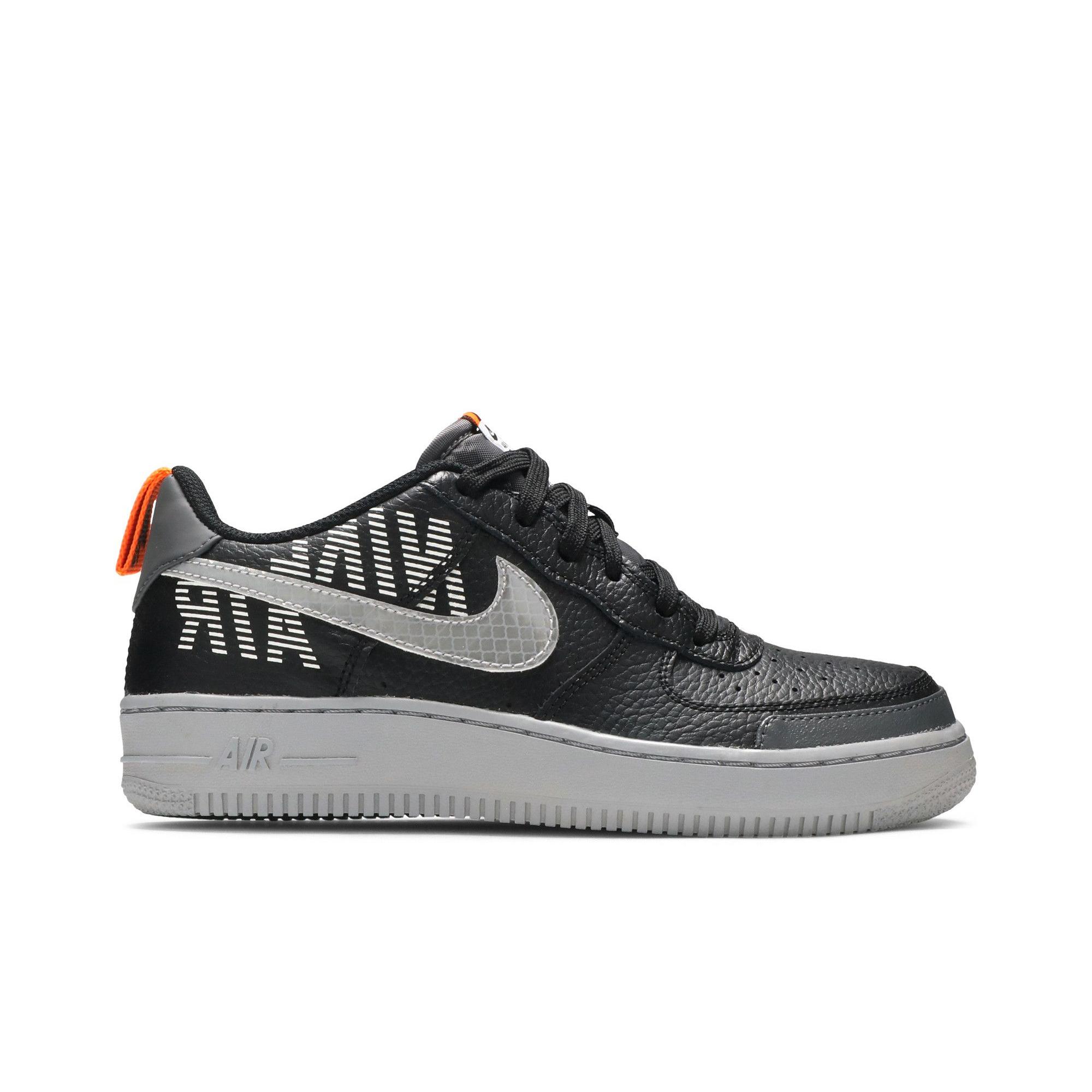 Nike Air Force 1 LV8 2