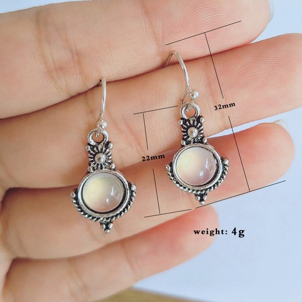 Earrings and Tremella Creative Retro Ornaments Earhook Woman