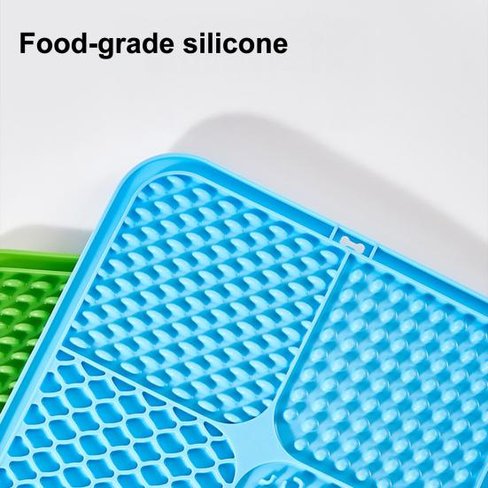 Square Silicone Dog Lick Mat with Suction Cup Anxiety Relief Pet Food Mat Anti-tip Slow Eating Bowl Peanut Butter Licking Mat Enrichment Toy