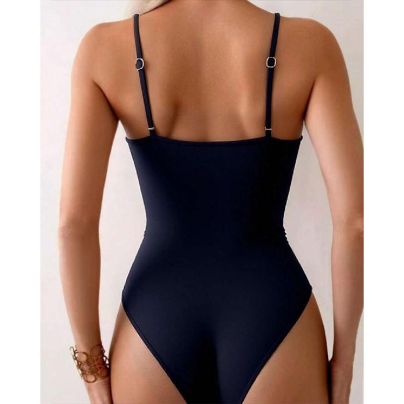2025 European & American Sexy One-Piece Swimsuit: Women's High-End Sling Beach & Hot Spring Wear