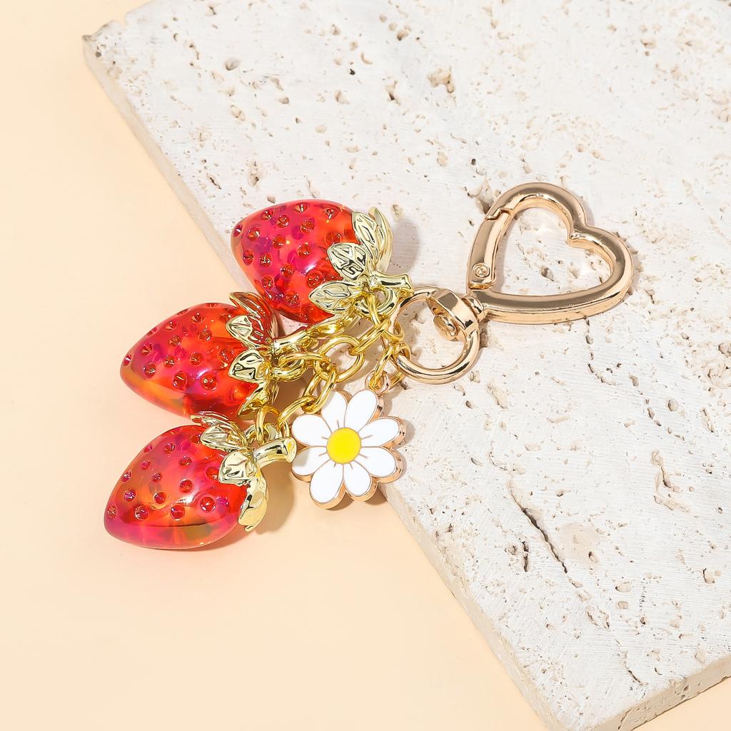 Cute Strawberry Bag Pendant Keychain Kawaii Heart Flower Daisy Key Chain for Women Girs Bag Purse Pendant Accessories Gift