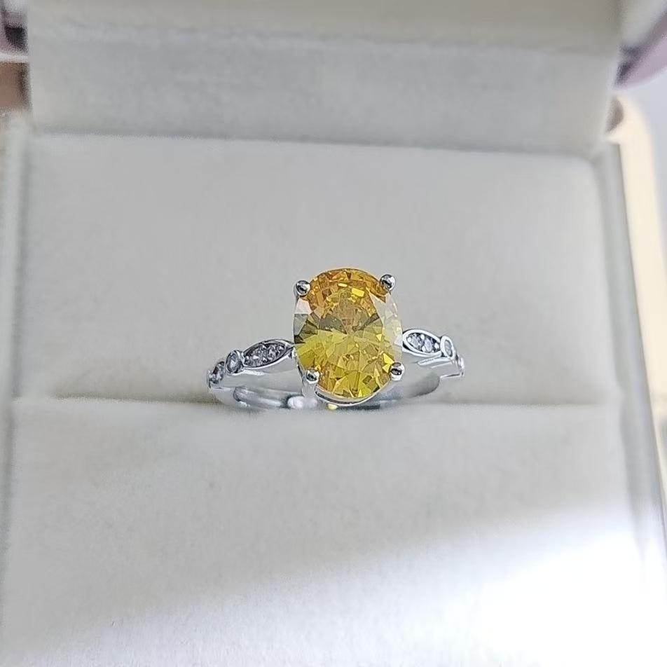 Imitation 8 * 10 Oval Natural Amethyst Purple Diamond Colored Treasure Ring High Texture Zircon Ring