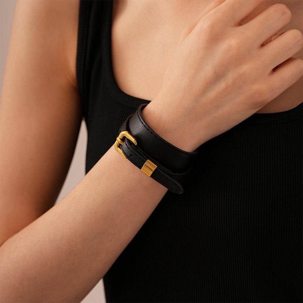 Buckle Clasp Leather Bracelets Bohemian Hand Jewelry Classic MultiLayer Bangles Men