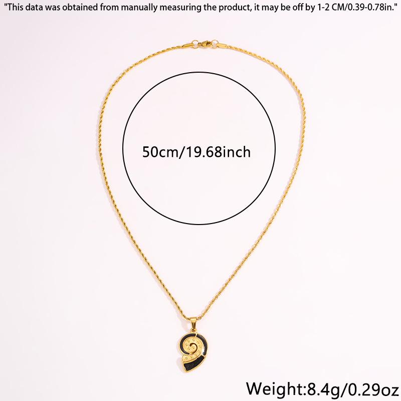 Vintage Ocean Seashell Stainless Steel Clavicle Necklace for Women - High-End Titanium Jewelry