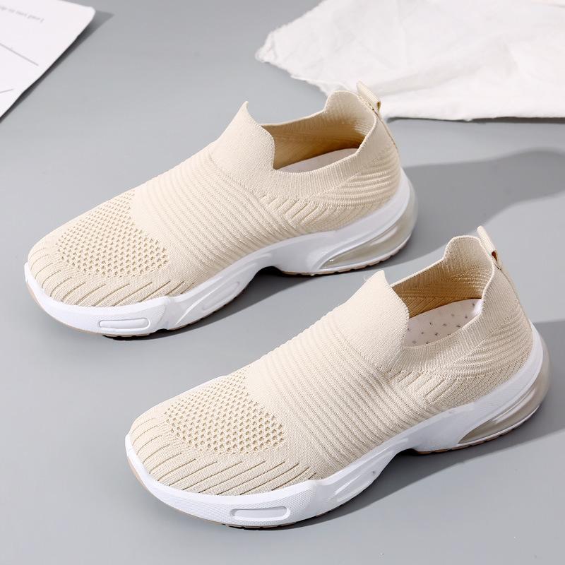 Women's shoes new large size single shoes flat casual sports shoes women's breathable fly-woven mesh shoes