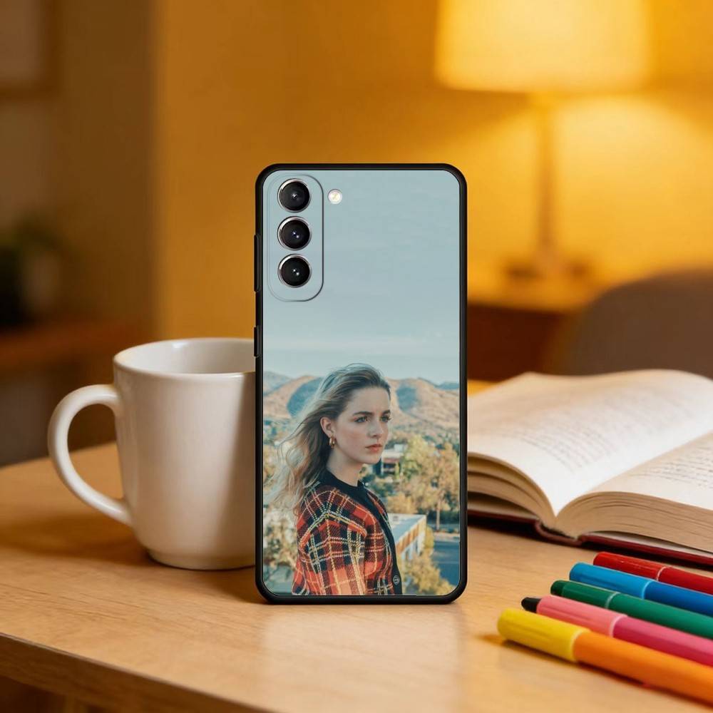 Beauty M-Mckenna G-Grace Phone Case For Samsung S25,24,23,22,30,21,10,9,Ultra,Plus,Lite,FE,4,5 G Soft Black Case