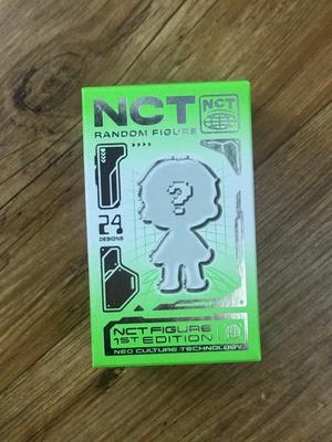 NCT Azuki Figur Engel (Ungeöffnet)