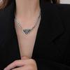 Collana Hip Hop alla Moda in Acciaio di Titanio per Uomini e Donne con Versatile Ciondolo Poker