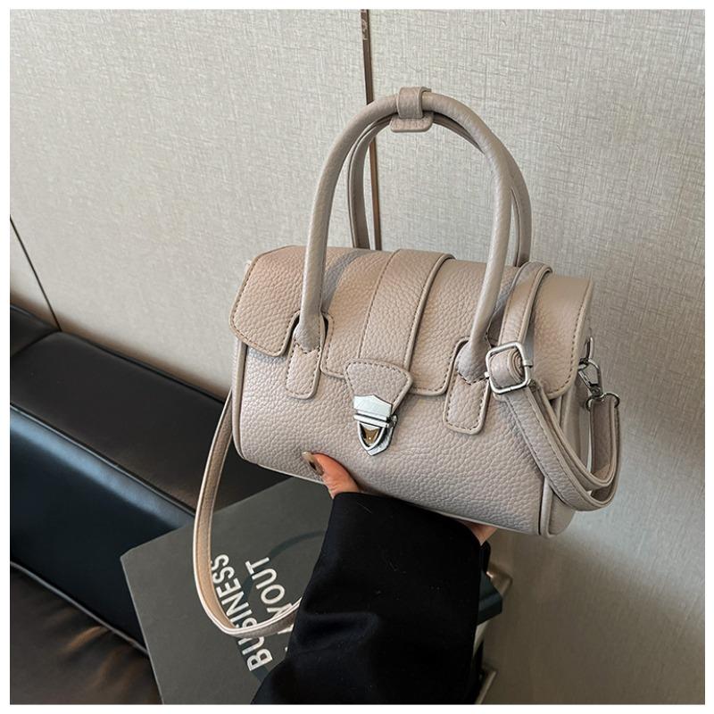 Fashion hand carry small square bag women's spring new niche simple casual shoulder bag high-end women's bag