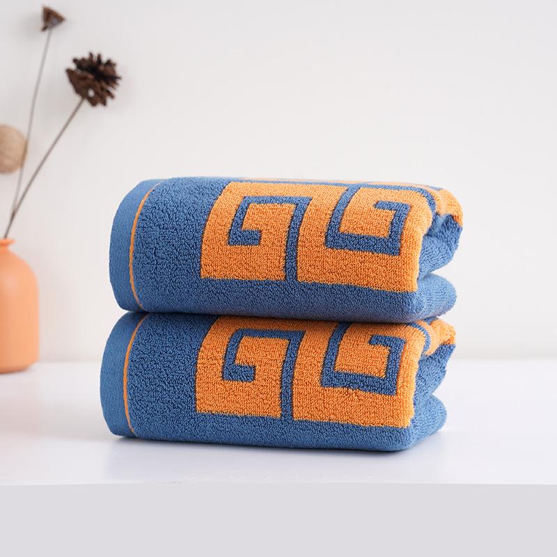 Elegant Cotton Jacquard Sports Towel - Thick, Absorbent, Gift-Ready