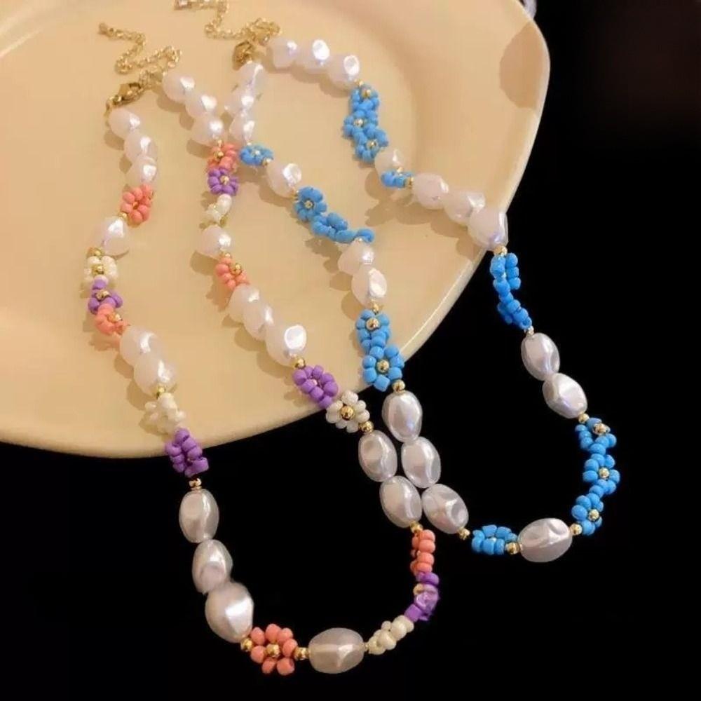 Minority Design Daisy Bracelet Bead Flower Pearls Clavicle Chain Simple Rice Bead Necklace  Women