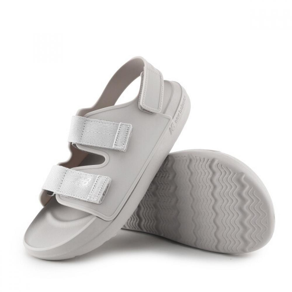 

New Balance Pebble Sandal Sd7401lg 220