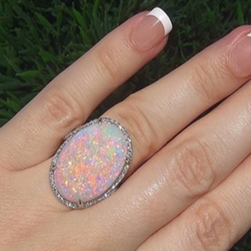 Milangirl Großer Ovaler Feueropal Ring Mode Zirkon Weißer Mondstein Leuchtende Farbe Ringe für Damen Hochzeits Verlobungsring