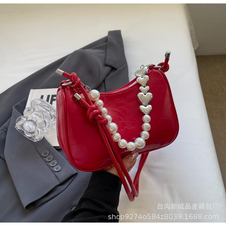 

Bag women s Korean version of high-end fashion trend versatile small square bag 2025 new niche simple casual crossbody bag