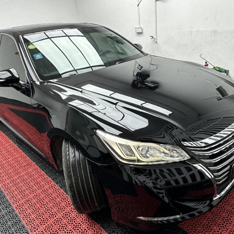 Gloss Black Car & Motorcycle Wrap - Crystal Piano Finish