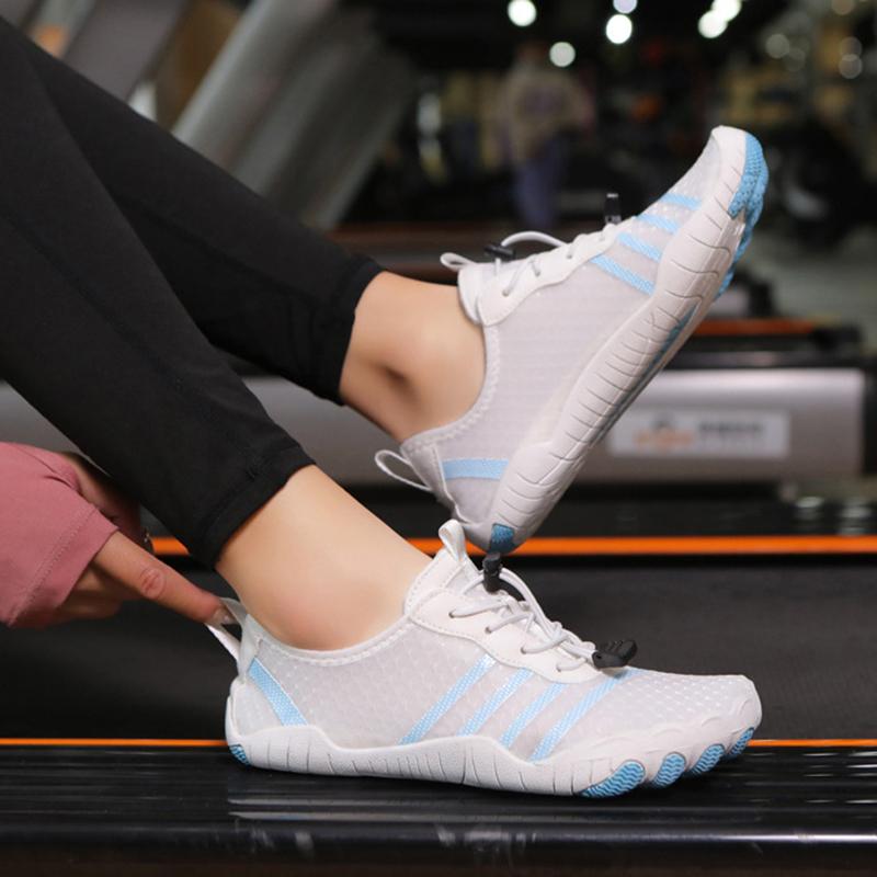 The New Couple With The Same Large Size Breathable Quick-drying Sports Shoes Women's Water Shoes Beach Shoes Swimming Snorkeling