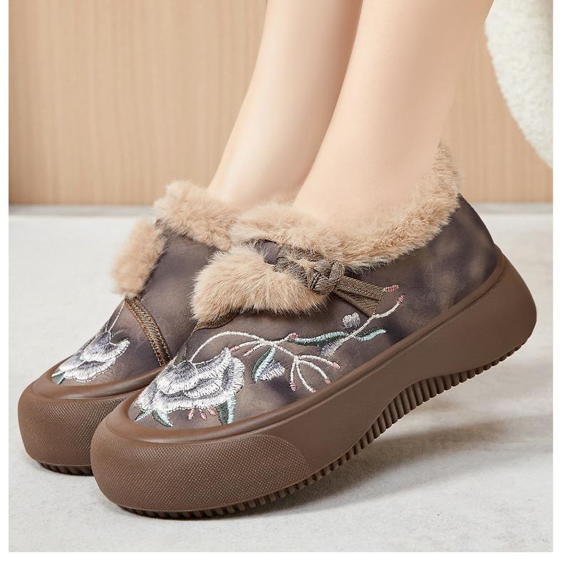 Cotton Shoes Women's Winter Embroidered Fur Shoes Warm Snow Boots with Fleece Thickened Cotton Boots Thickened with Thick Soles and Heightened Boots