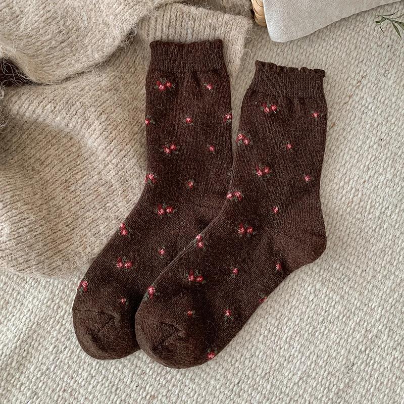 Women's Socks Thick New Retro Fashion Korean Style Wool Warm Socks Casual Novelties Sweet Long Ladies Flower Socks Comfort Cute