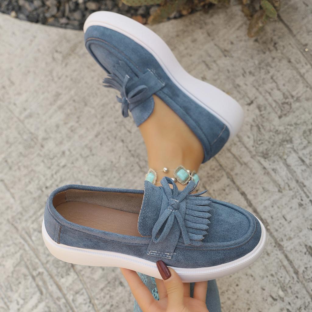 22 Spring New Plus-size Foot Fringe Decoration Casual Shoes