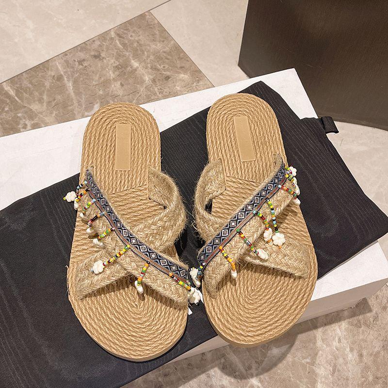 Vacation Flat Outside Slides Korea Style Cheap Liquidation Women's Slippers and Ladies Sandals Designer Luxury Eva On Sale Shoes