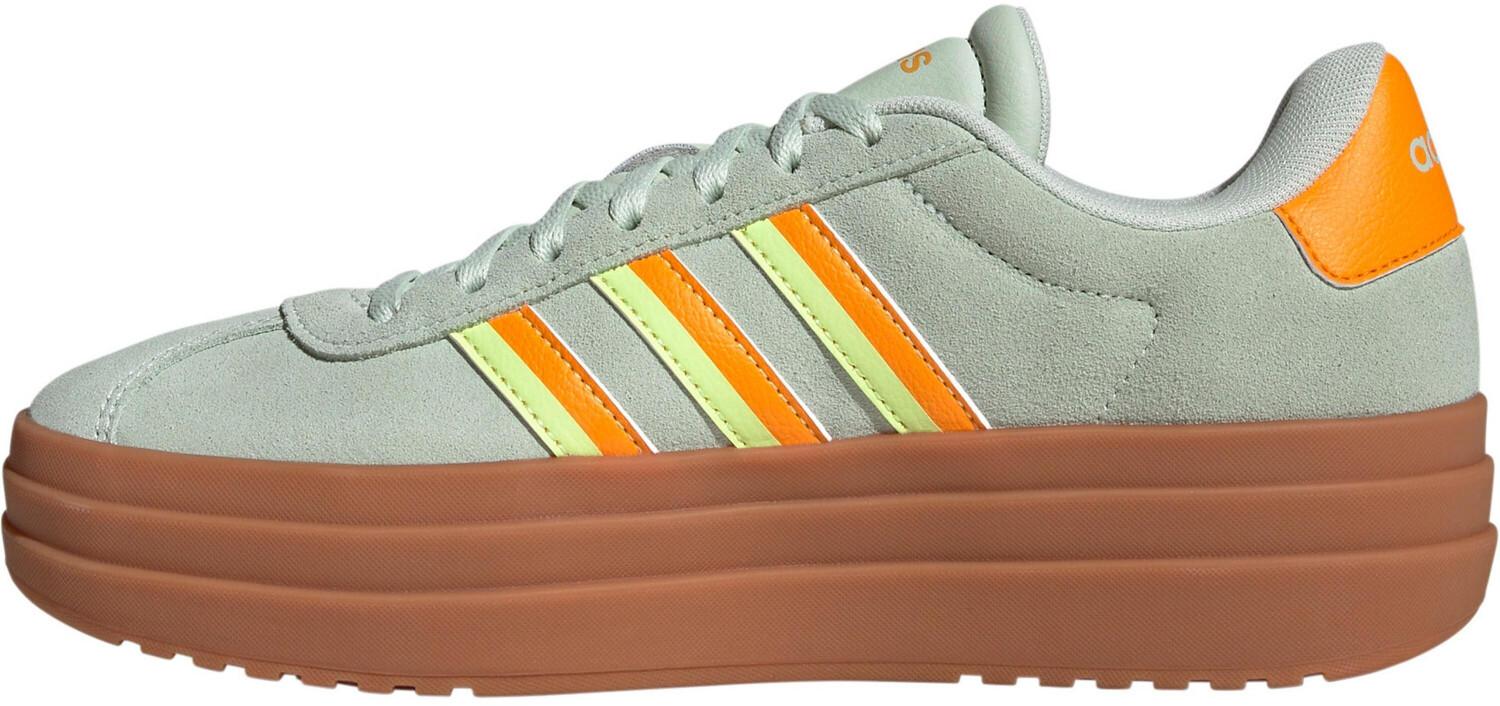 

Кроссовки Adidas VL Court Bold Women linen green/crew orange/hi-res yellow 42