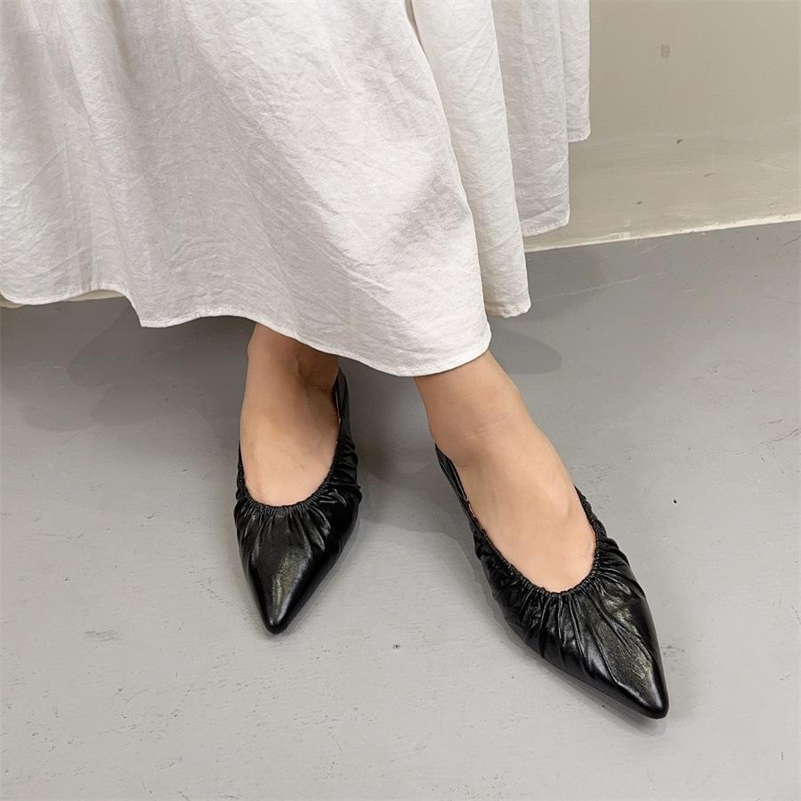 Johnature Faltige Rindsleder Spitzschuh Temperament Damenschuhe Echtes Leder Weiche Sohle Vielseitige flache Schuhe