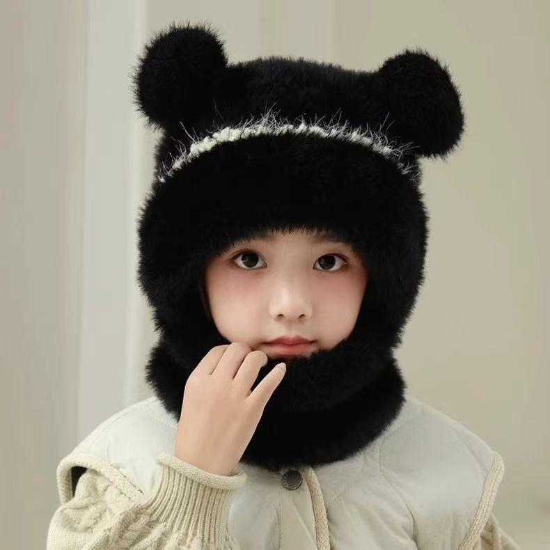Face-Slimming White Rabbit Fur Yarn Hat for Women & Men: Knitted, Plush, and Warm for Autumn/Winter, Fits Large Head Circumference.