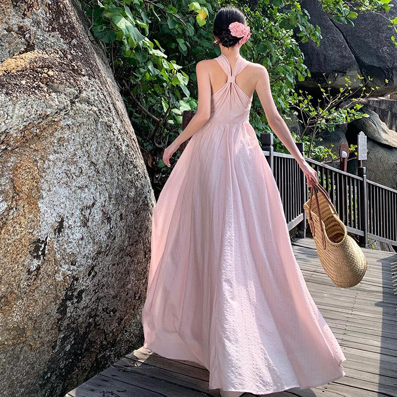 Pure Desire High Temperament Pink Dress Women's Summer Vacation Style Niche Design Sense Neck Holiday Suspender Dress