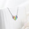 Collana Minimalista da Donna con Ciondolo a Cuore Smaltato Arcobaleno a Strisce