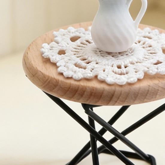 1/6 1/12 Scale Miniature Dollhouse End Table Furniture Wooden Round Side Tea Table Model with Tablecloth And Potted Flower for Dollhouse Decoration