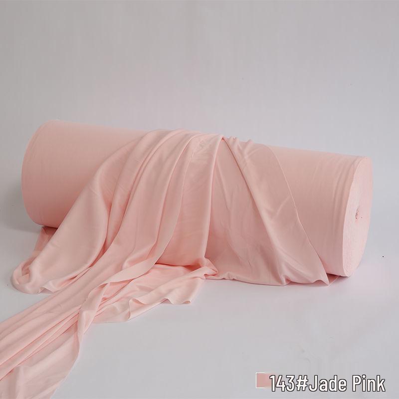 Rotolo di Tessuto Ondulato Rosso Elasticizzato in Seta di Latte per Decorazione Soffitti di Matrimonio e Auditorium
