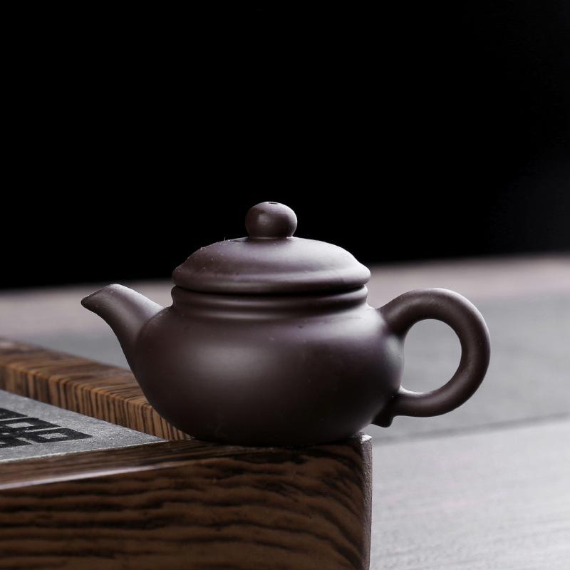 Mini Yixing Zisha Teapot Set with Tea Pet Ornament - Small Ceramic Chinese-Style for Wealth Attraction